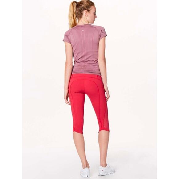 Lululemon Sun Runner Crop 17” Fuchsia Pink Luxtreme Size 6 - Picture 10 of 12